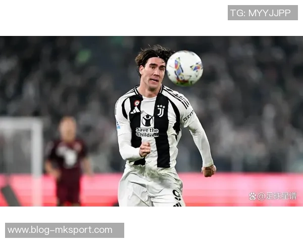 弗拉霍维奇的崛起之路:从青年才俊到足球巨星的蜕变与挑战 弗拉霍维奇的崛起之路:从青年才俊到足球巨星的蜕变与挑战